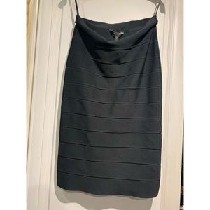 BCBG “Leger” skirt Black